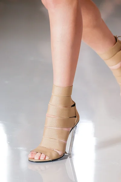 Look 33